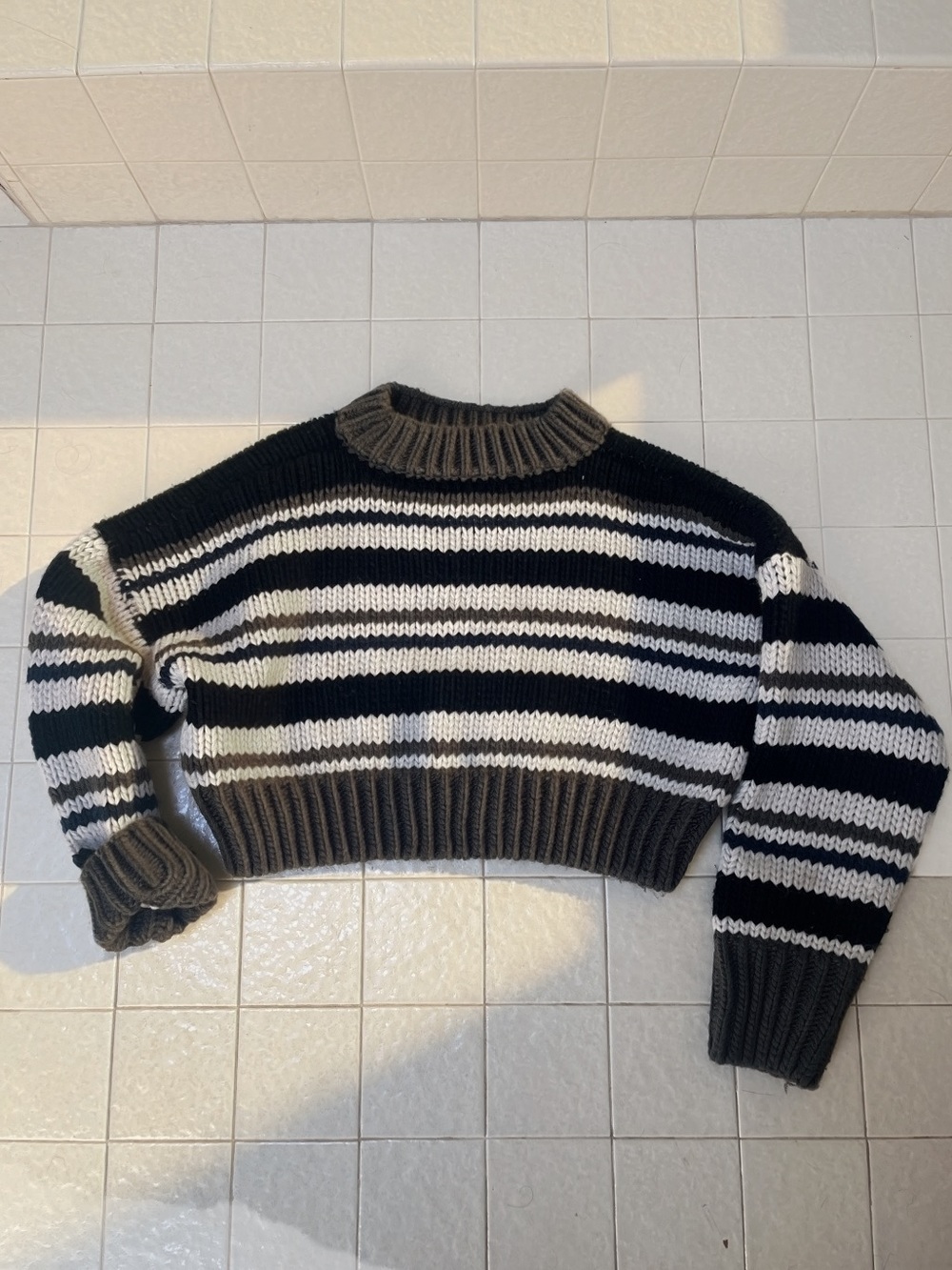 Elan Black, White & Brown Striped Cropped Crewneck Sweater